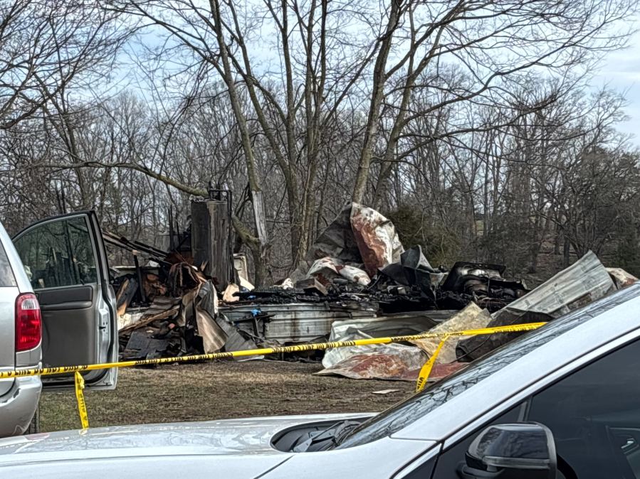2 dead following house fire in Greene Co.