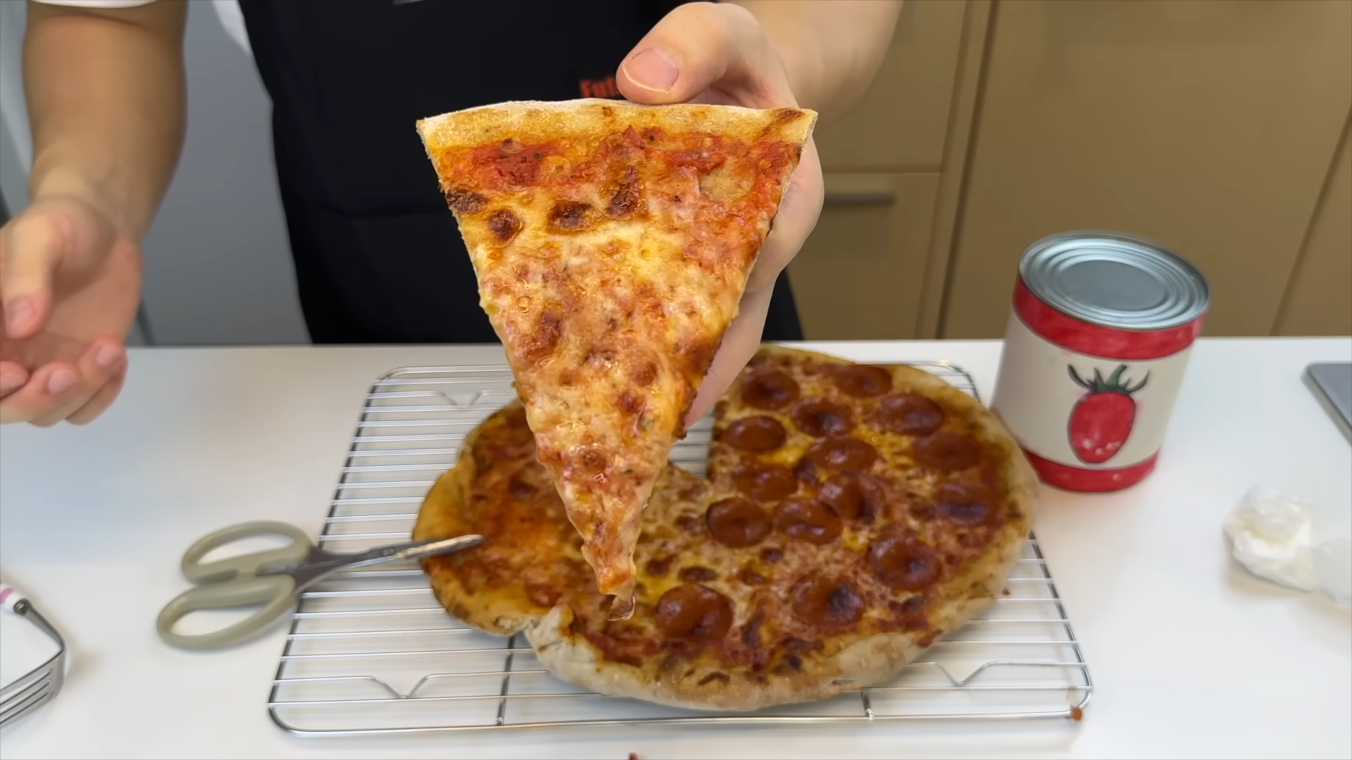 Following Adam Ragusea’s instructions to make NY pizza at home