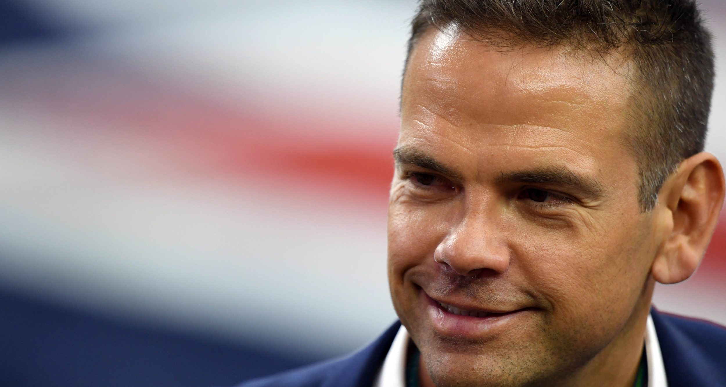 Fox CEO changes tune on NFL deal
