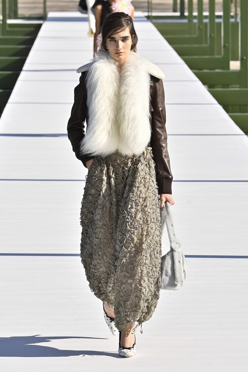 Dior fall-winter 2026 ready-to-wear takes us to an impressionist garden