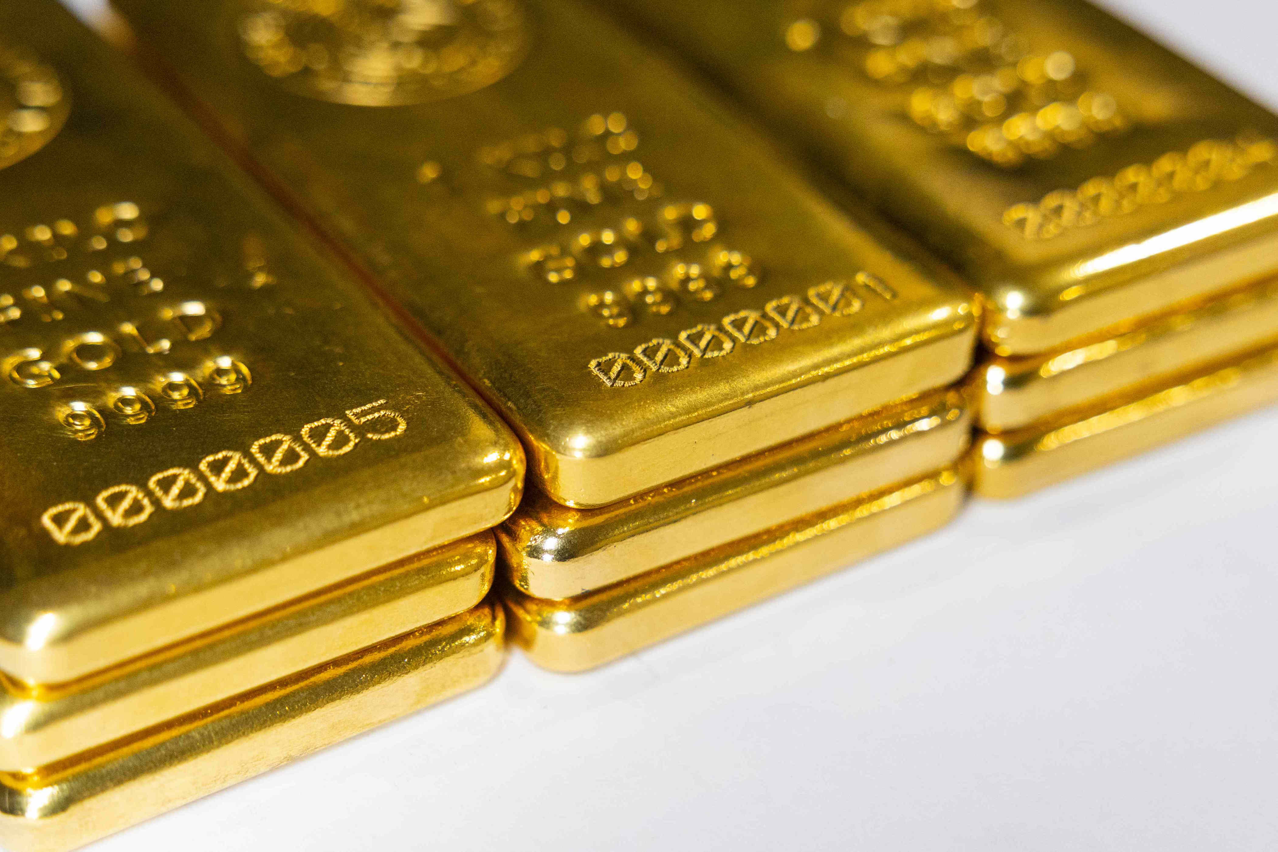 What's behind the sell-off in gold on Tuesday?