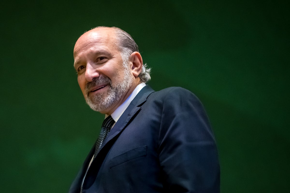 Lutnick volunteers to testify about Epstein, says he did nothing wrong