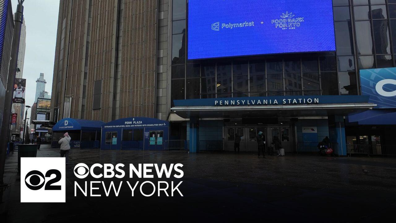Police seek 3 men accused of setting sleeping homeless man on fire at ...