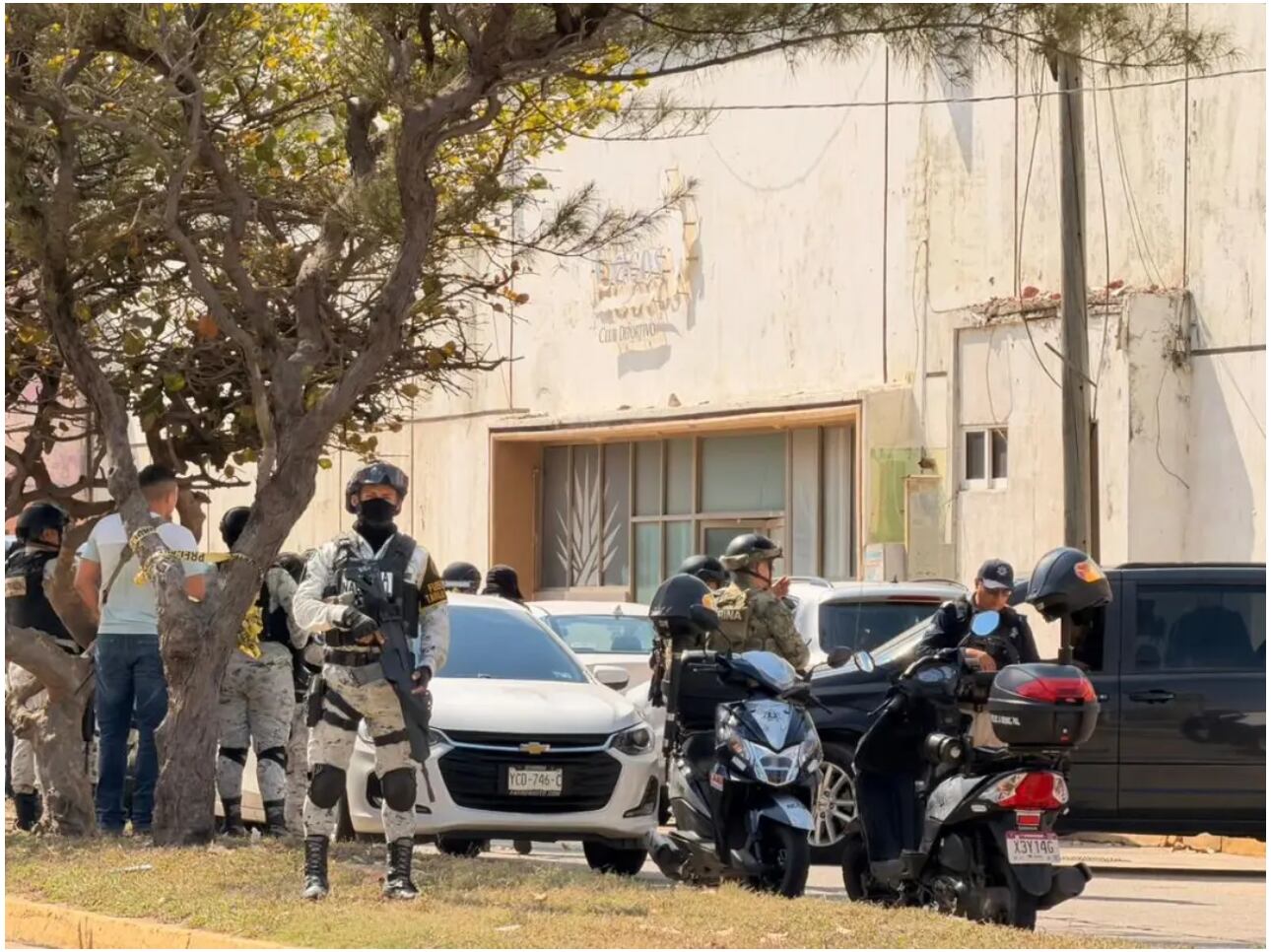 Comando armado irrumpe en oficinas de Coatzacoalcos y ejecuta a cinco ...