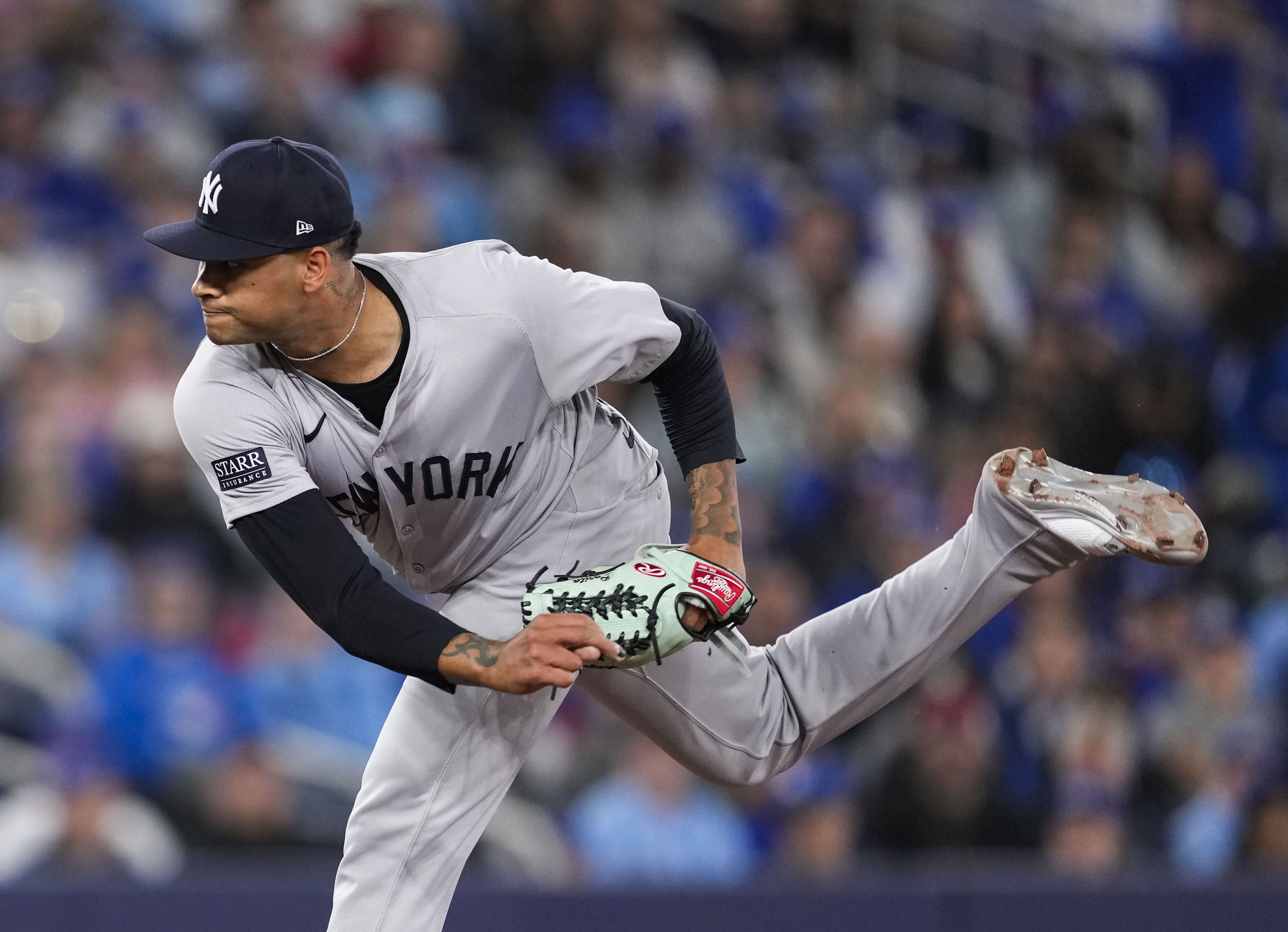 yankees-trade-luis-gil-rookie-of-year