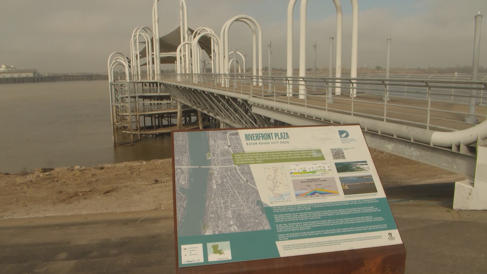 New signs along Mississippi River educate residents, visitors about ...