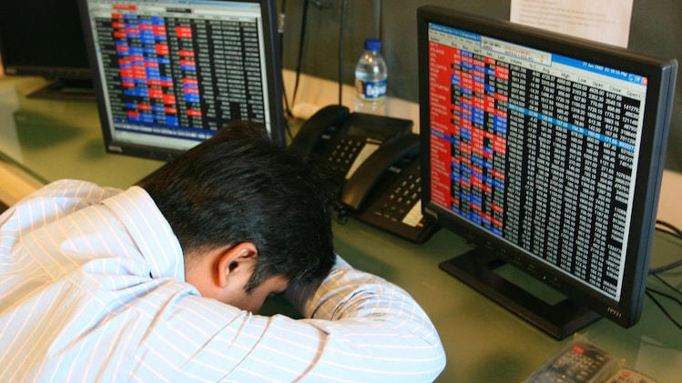 Petronet LNG shares plunge 12%; GAIL, GSPL, MGL, Gujarat Gas drop up to ...