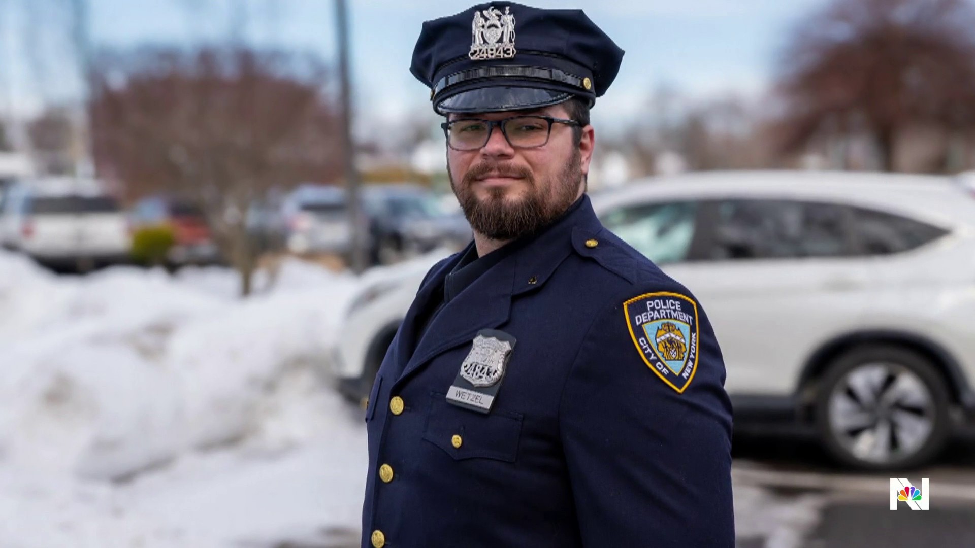 NYPD officer battling cancer pulls man from fiery crash<br><br>