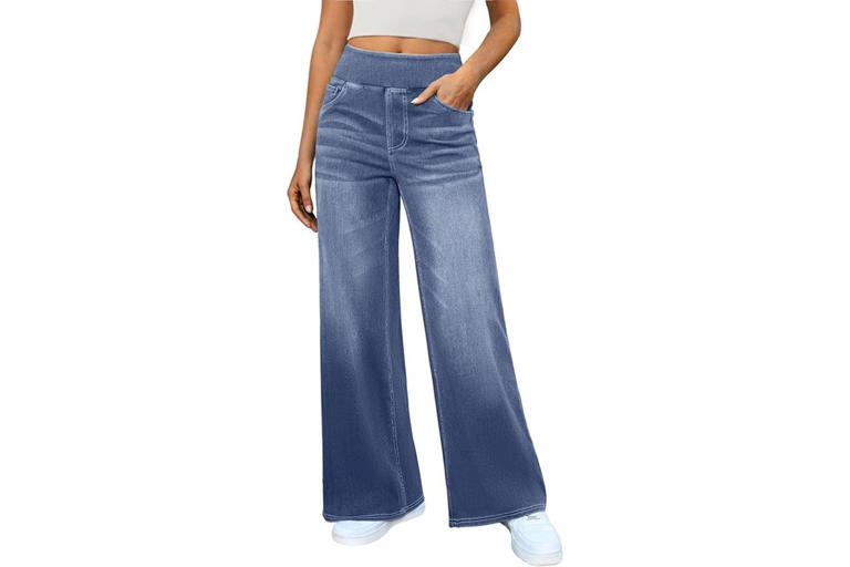 These wide-leg jeans achieve the comfort of sweatpants thanks to a ...