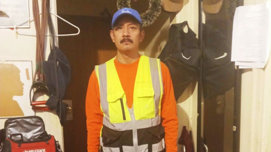 Family devastated after man dies while in ICE custody at Adelanto detention center<br>