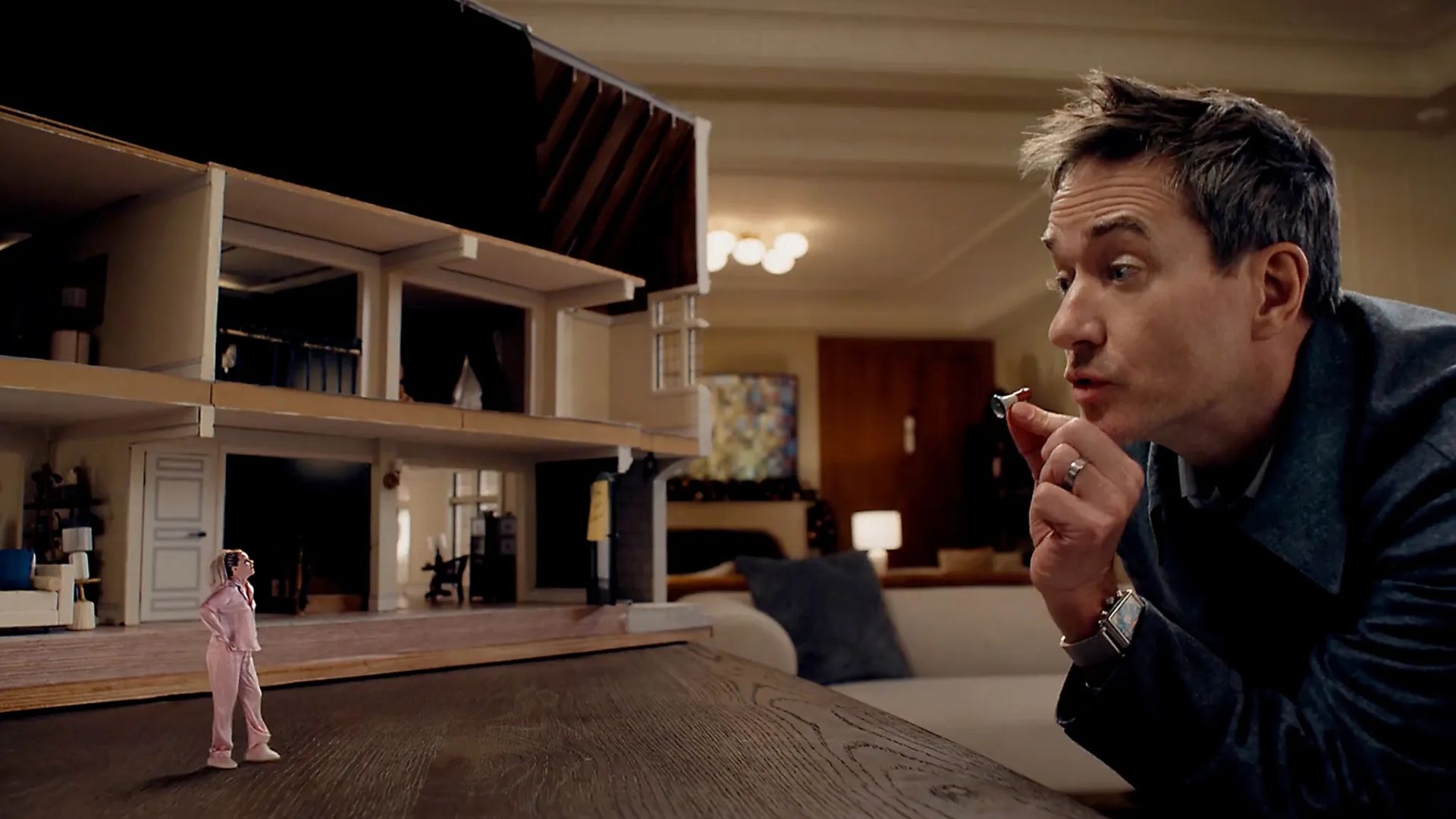 'The Miniature Wife' trailer reveals Elizabeth Banks Peacock series