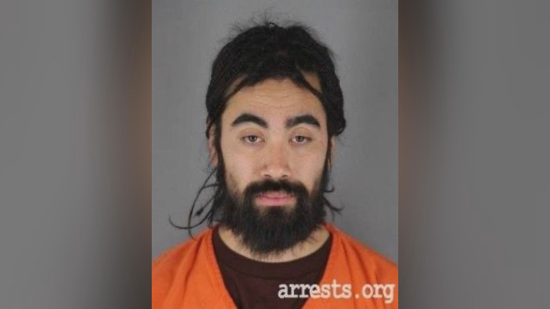 Mother of Waikiki stabbing suspect says he 'needs help desperately'