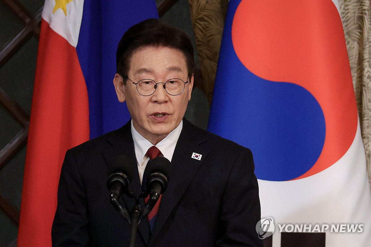 (Lead) Lee to preside over extraordinary Cabinet meeting on mounting Middle East tensions<br><br>