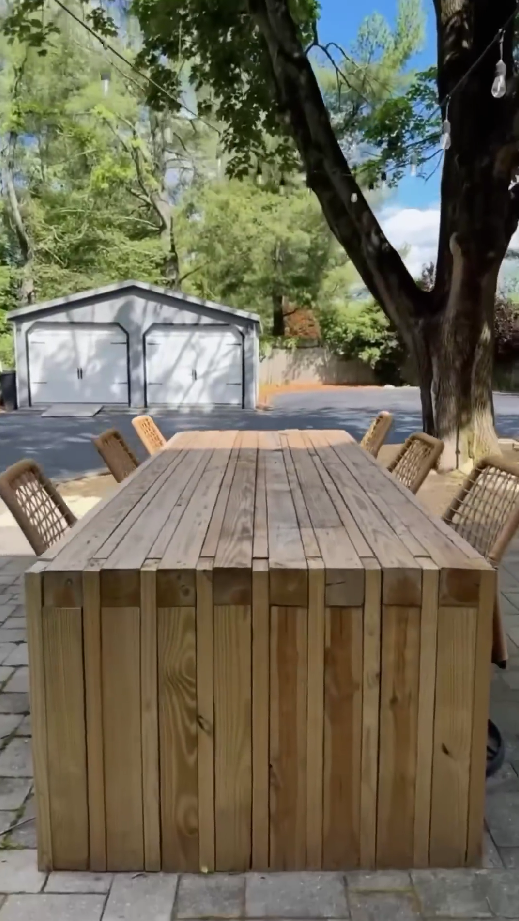Modern patio table build that turns heads