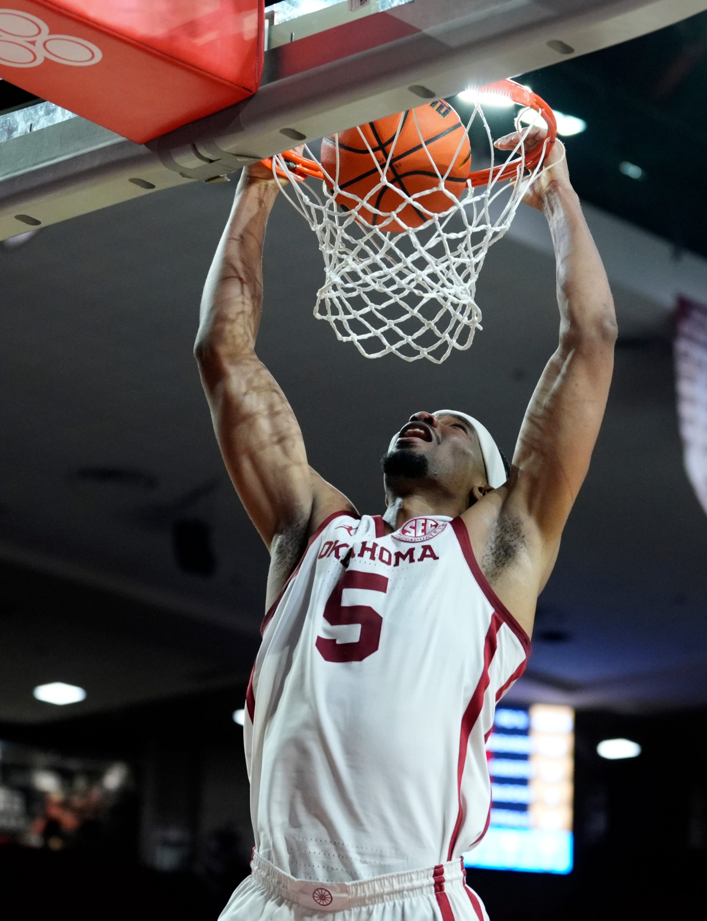OU basketball vs Texas live updates, score, highlights for Sooners ...