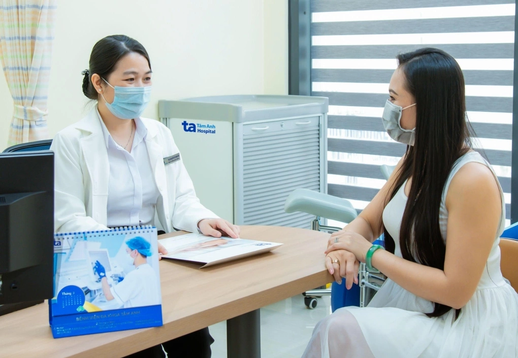 5 triệu chứng tiền mãn kinh thường gặp