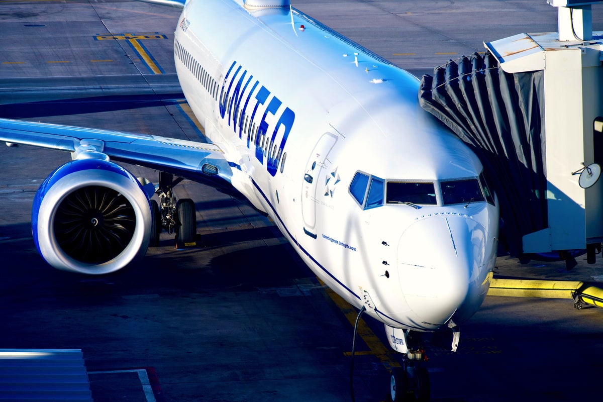 US airline introduces new rule regarding headphone usage on flights