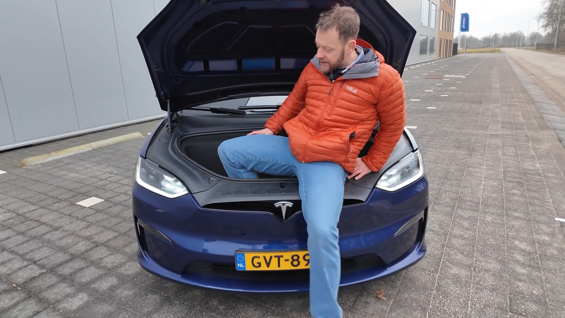 Tesla Model X review: The ultimate electric family SUV