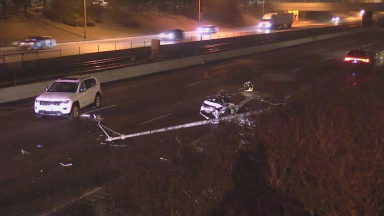 1 killed in fiery overnight crash along the Kennedy Expressway