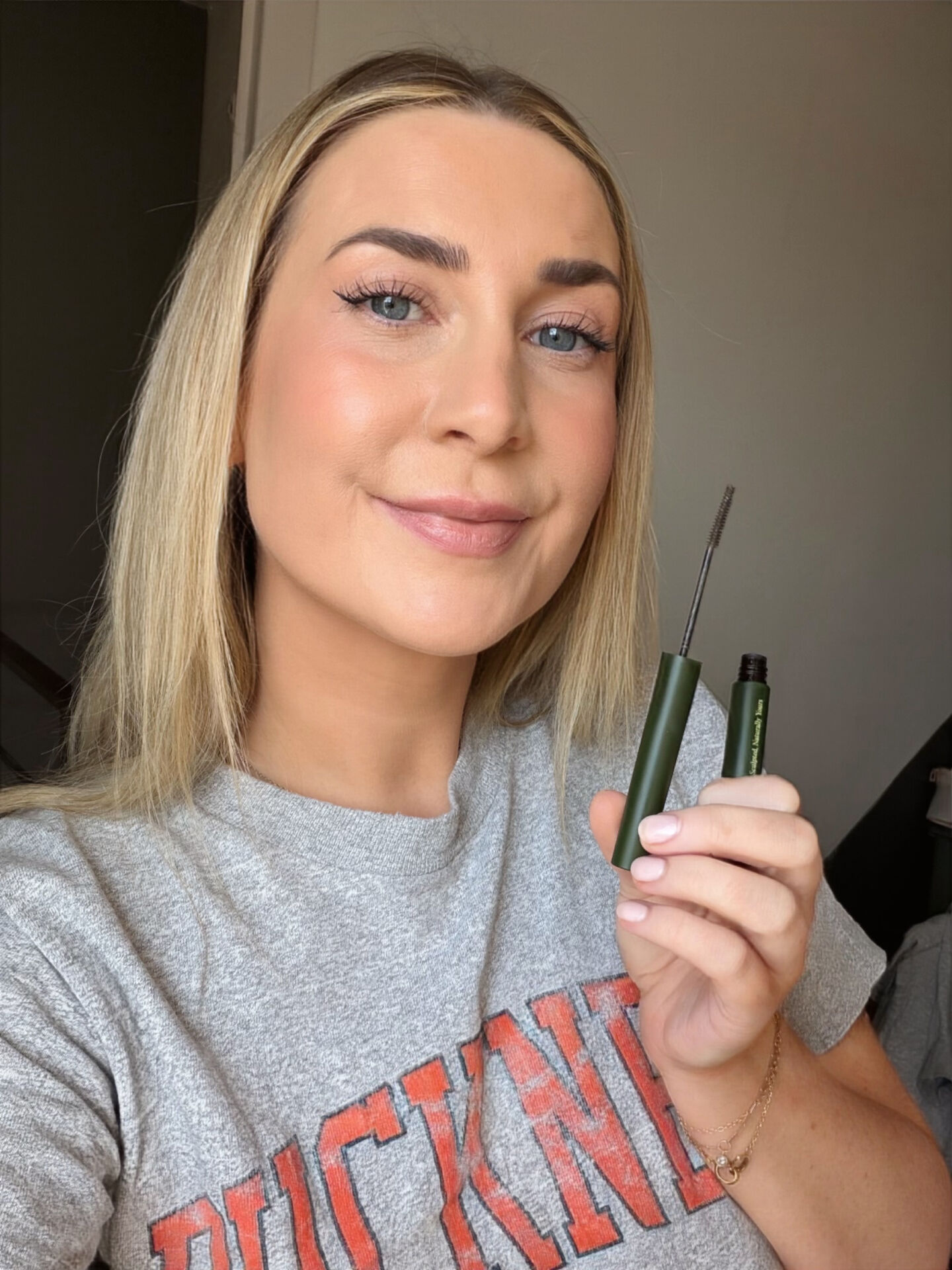 I've tried hundreds of brow gels - this is the formula that gives me ...