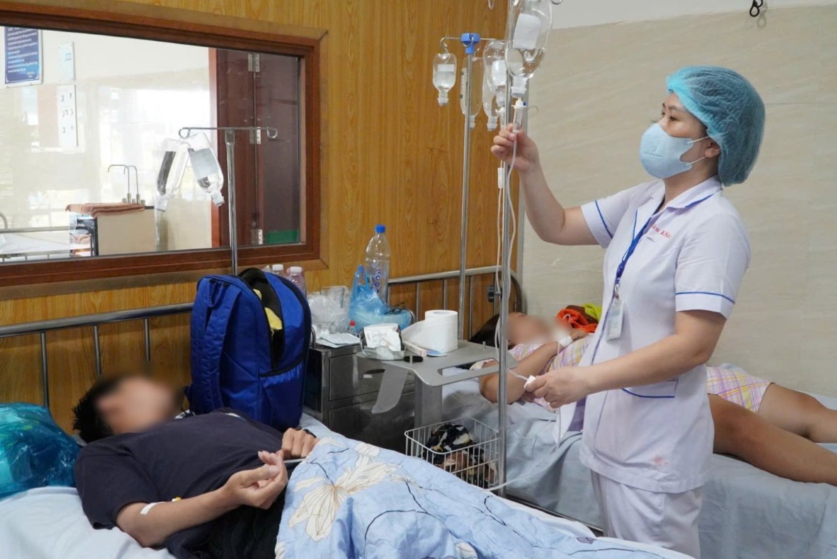 59 người ngộ độc nghi do bánh mì ở Vũng Tàu: Bộ Y tế đề nghị điều tra, xử lý