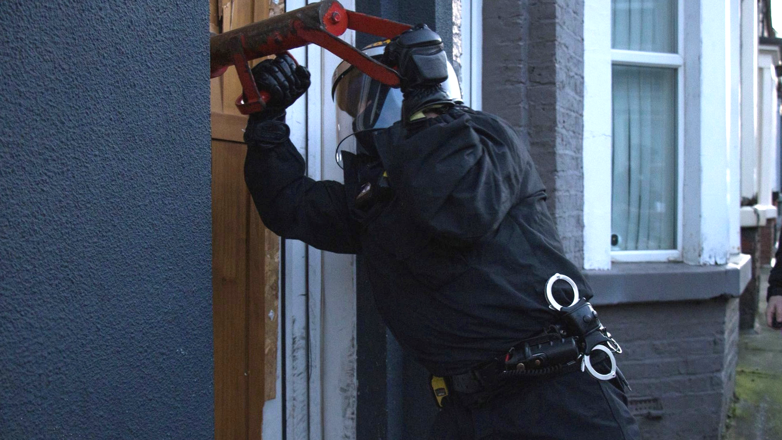 Police anti-organised crime operation 'locks down' part of Liverpool
