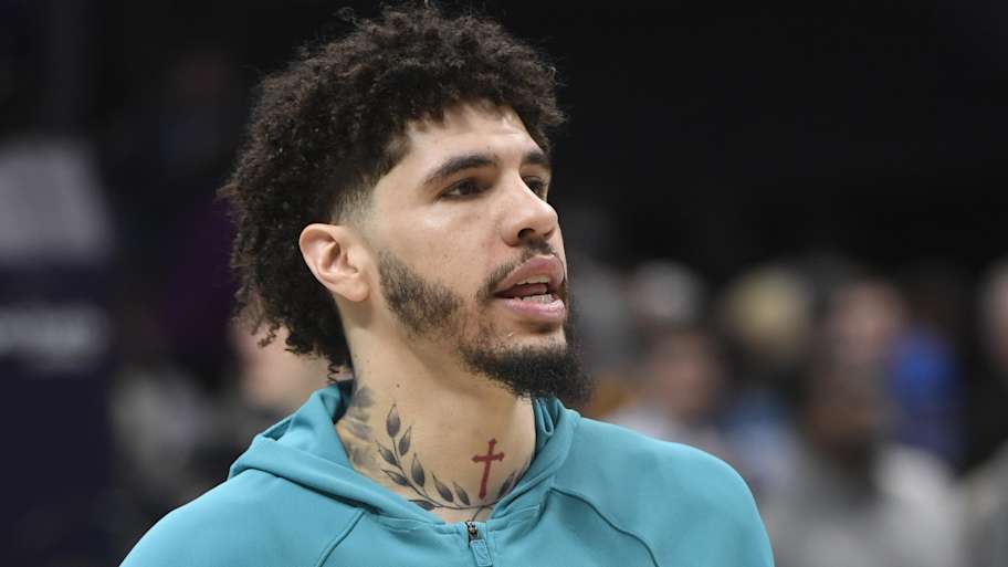 LaMelo Ball’s latest injury scare exposes a hard truth the Hornets can’t ignore<br>