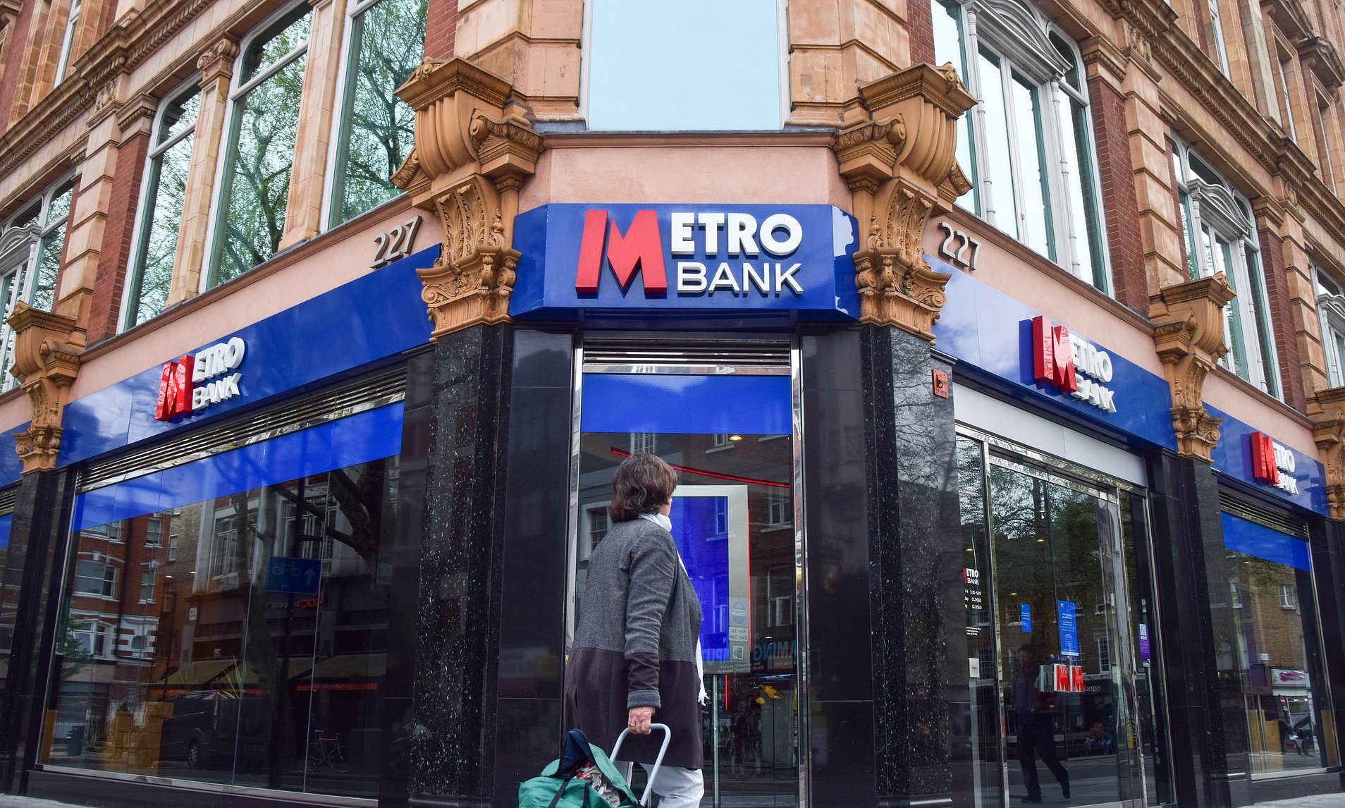 Metro Bank vows to open more branches as it returns to profit after cost cutting drive<br>