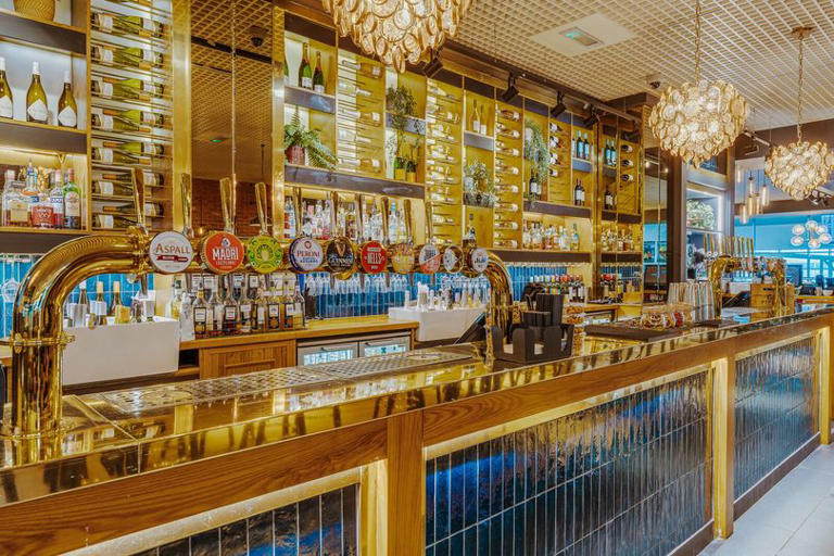 New Street Station bar to reopen after huge refurbishment with new ...