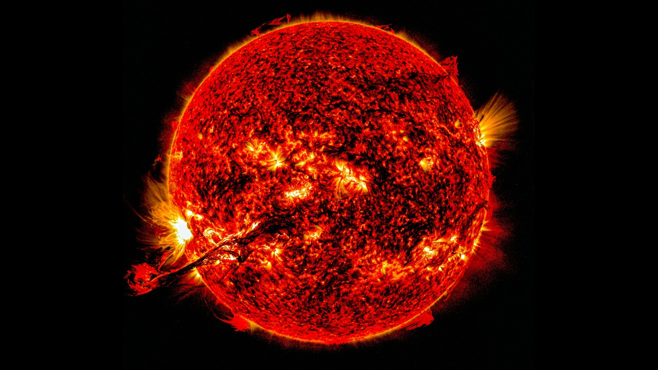 Solar storm may trigger catastrophic satellite crash chain in under 3 days