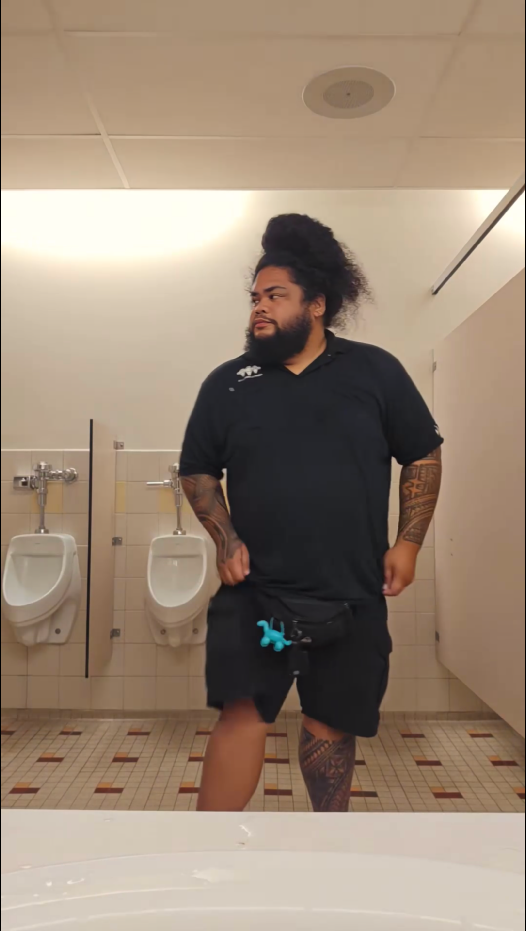 Turning an empty bathroom into a personal performance stage