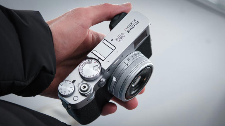Retro compact camera secretly rules Japan's best-selling chart – but No ...