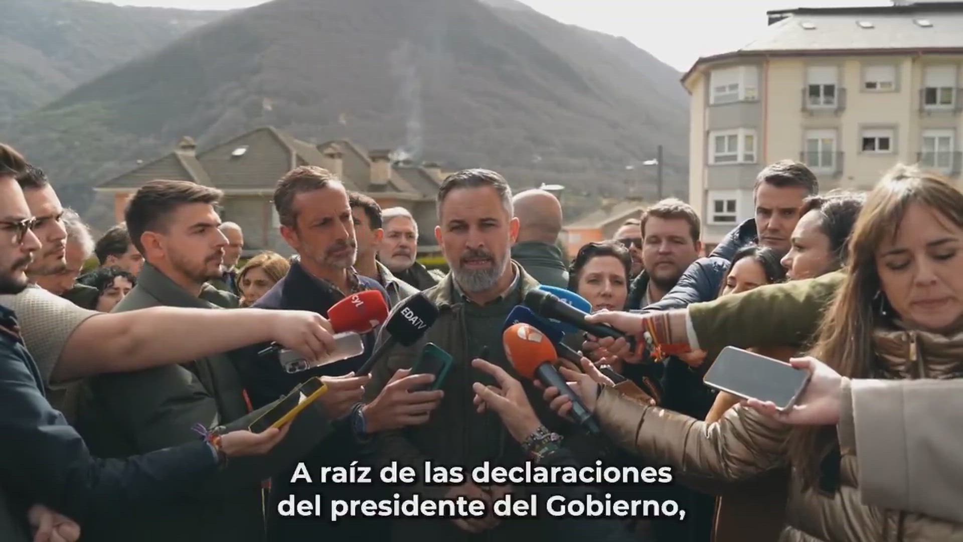 Abascal pide una moción de censura contra Pedro Sánchez: "Está actuando ...