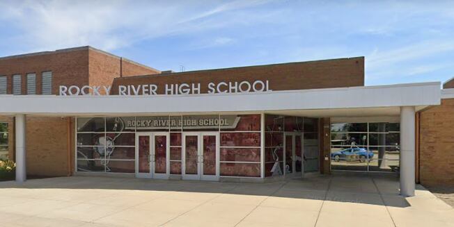 Several Ohio schools placed under lockdown after threat