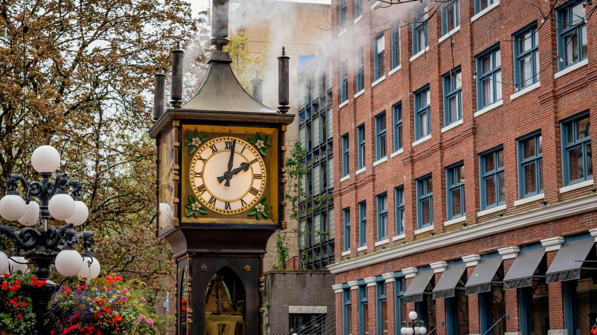 Clocks to change for the last time in British Columbia