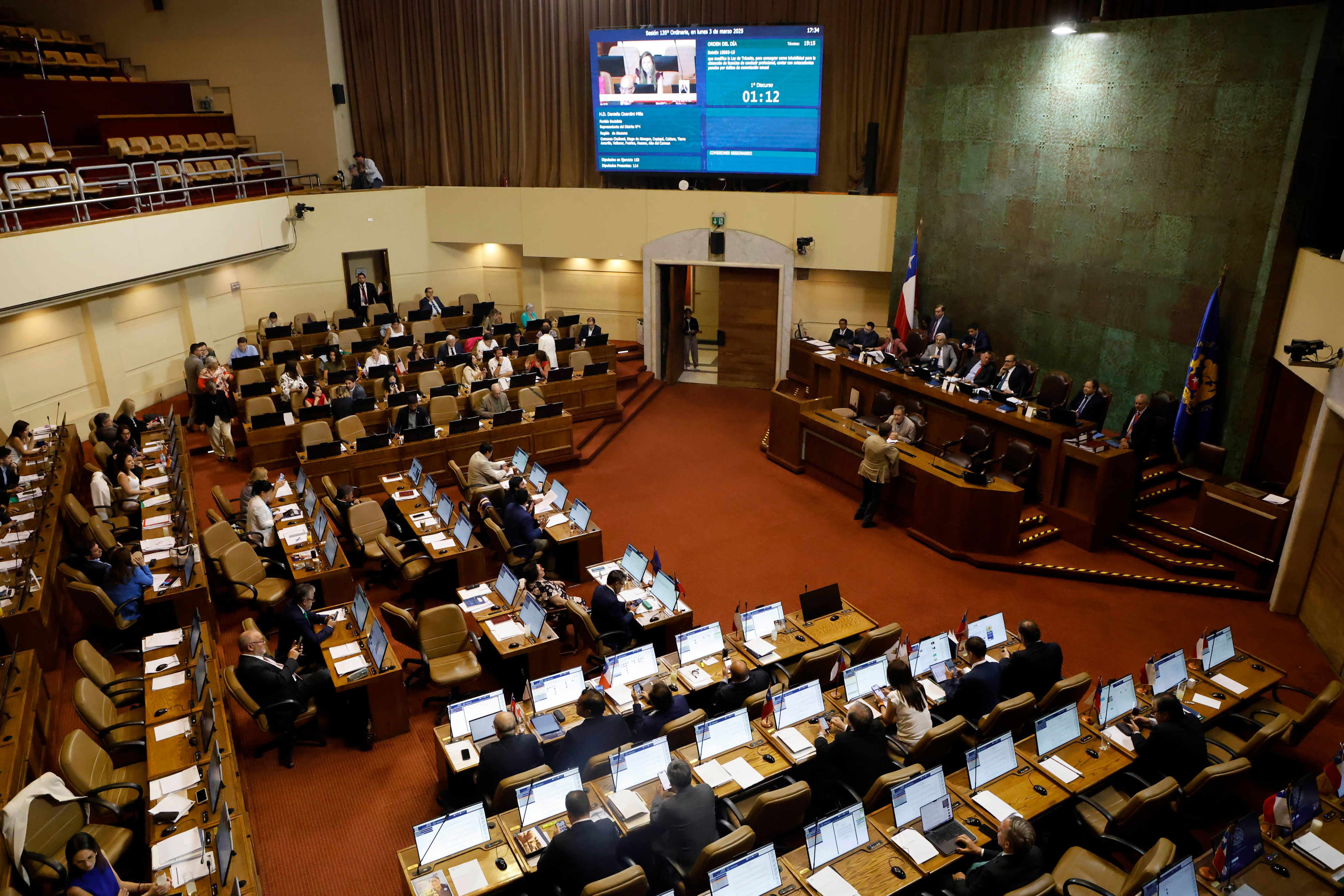 Proyecto de reforma política en la recta final