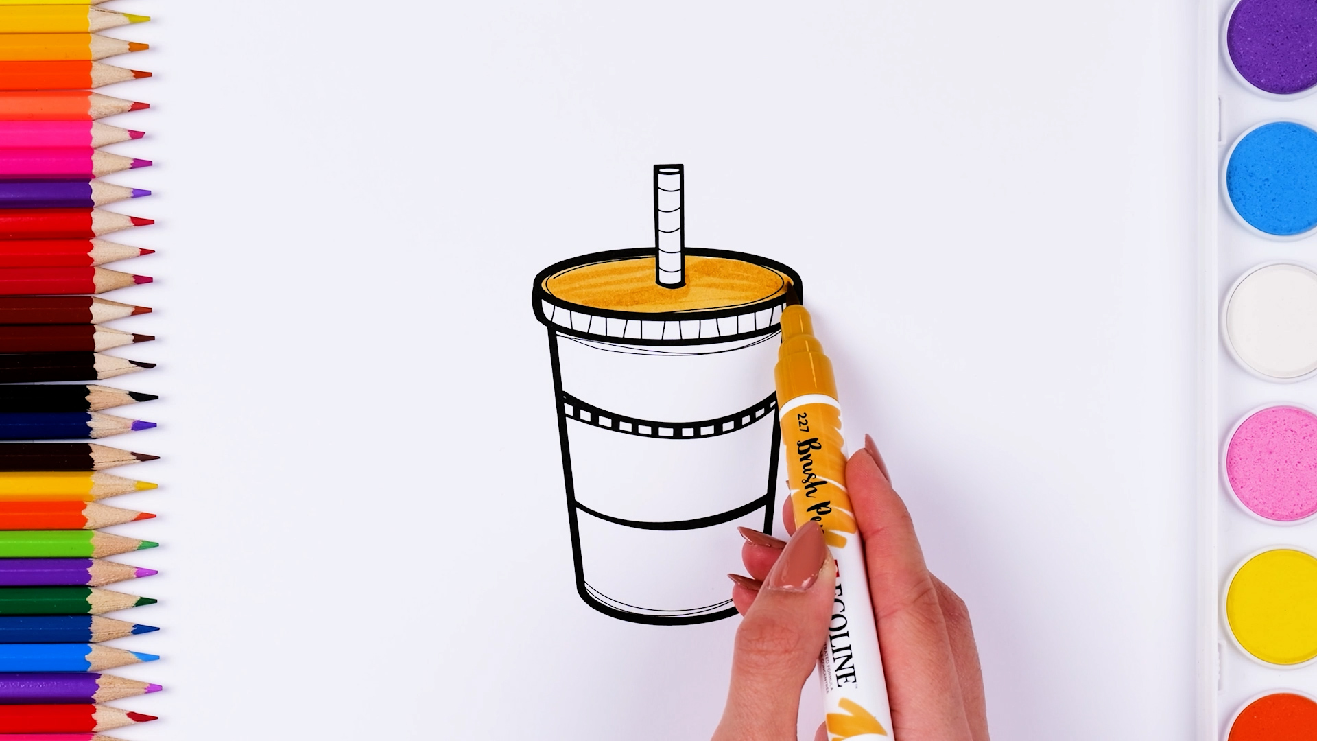 Kids learn colors with fun drawing activities