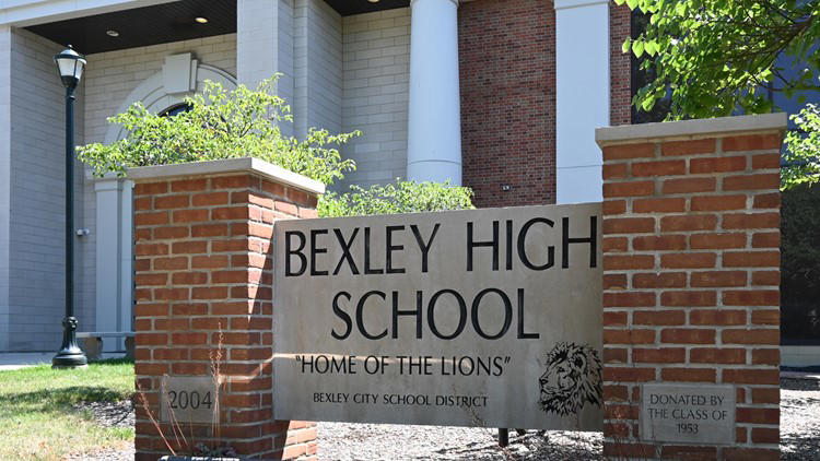 Multiple schools across Columbus and Ohio targeted with bomb threats ...