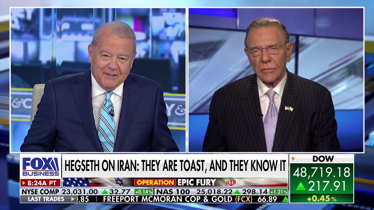 US submarine sinks Iranian warship in first torpedo strike since WWII<br>