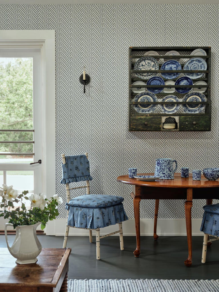 Time stands still at this decades-old Nantucket property, redesigned ...
