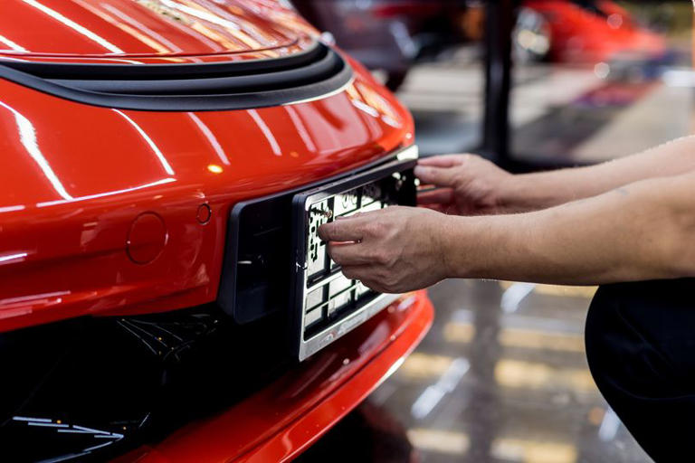 £1,000 fine and MOT failure warning over number plate mistake