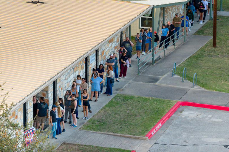Democratic voter turnout beats GOP in red state Texas primary