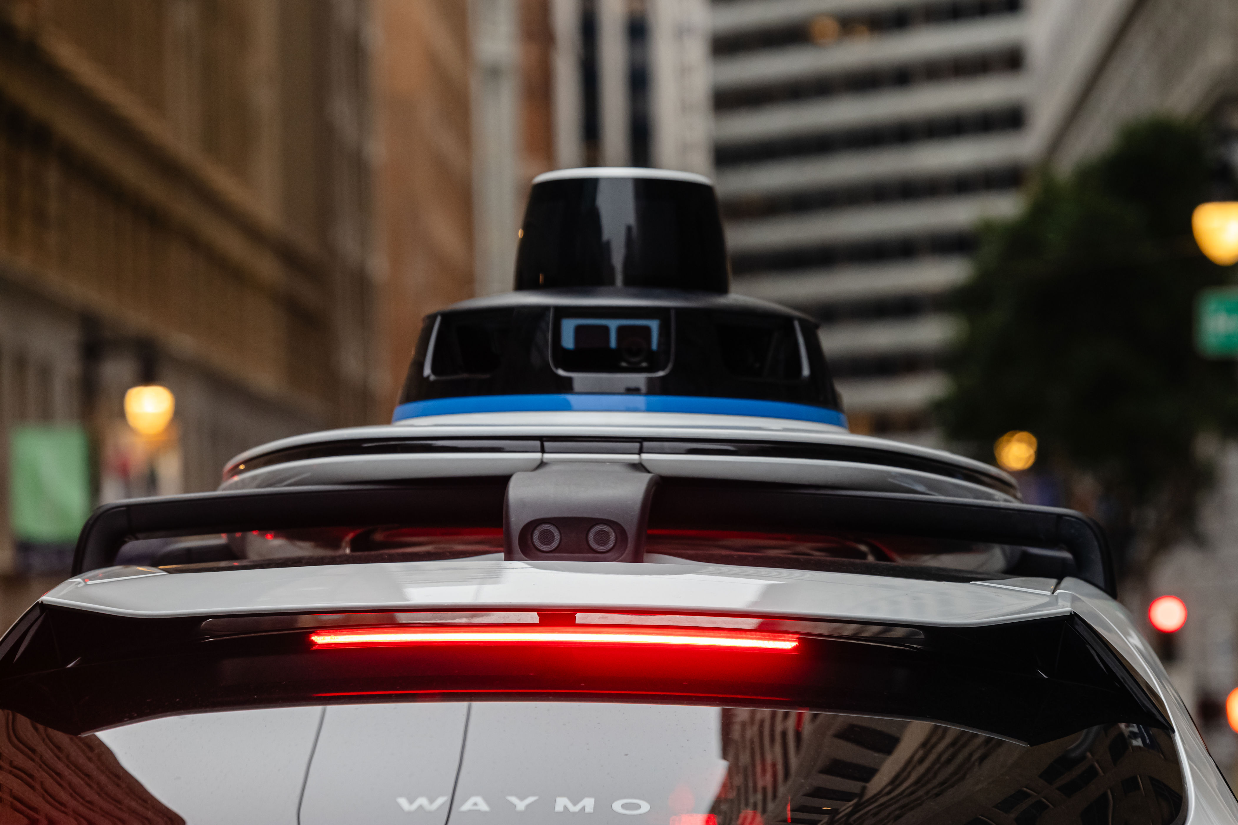 Waymo preps self-driving vehicles to handle winter weather in Philadelphia