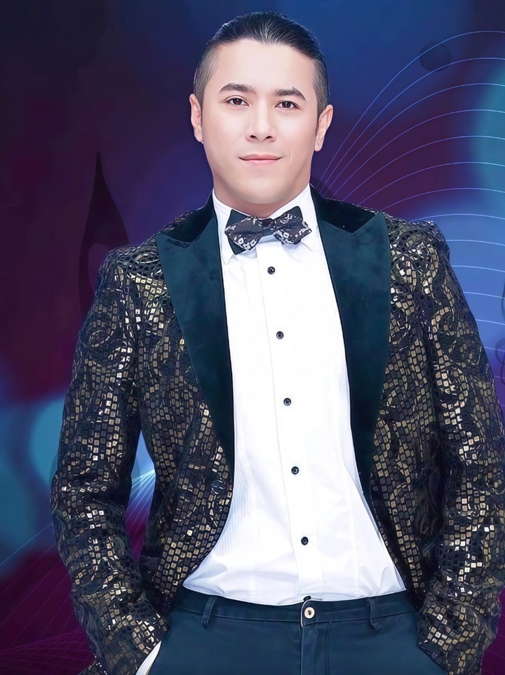 Cuộc đời thăng trầm của 'nam thần nhạc rock' Kasim Hoàng Vũ trước khi qua đời