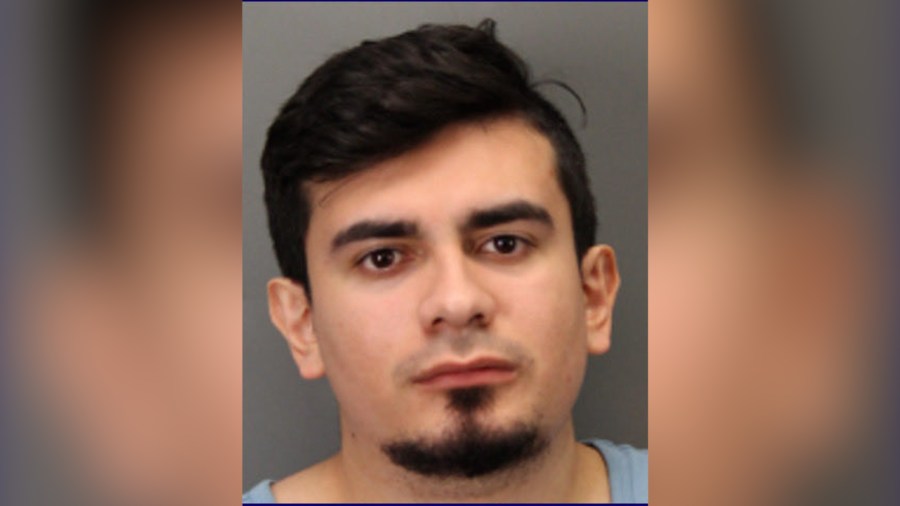 Maryland man pardoned for Jan. 6 riots held without bond for Metro assault on women<br><br>