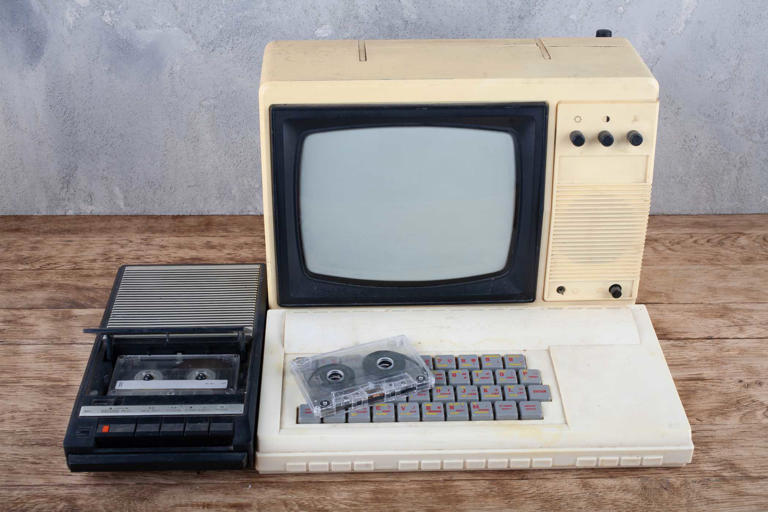 Screeching tapes and printed code: The wild analog era of early PC storage