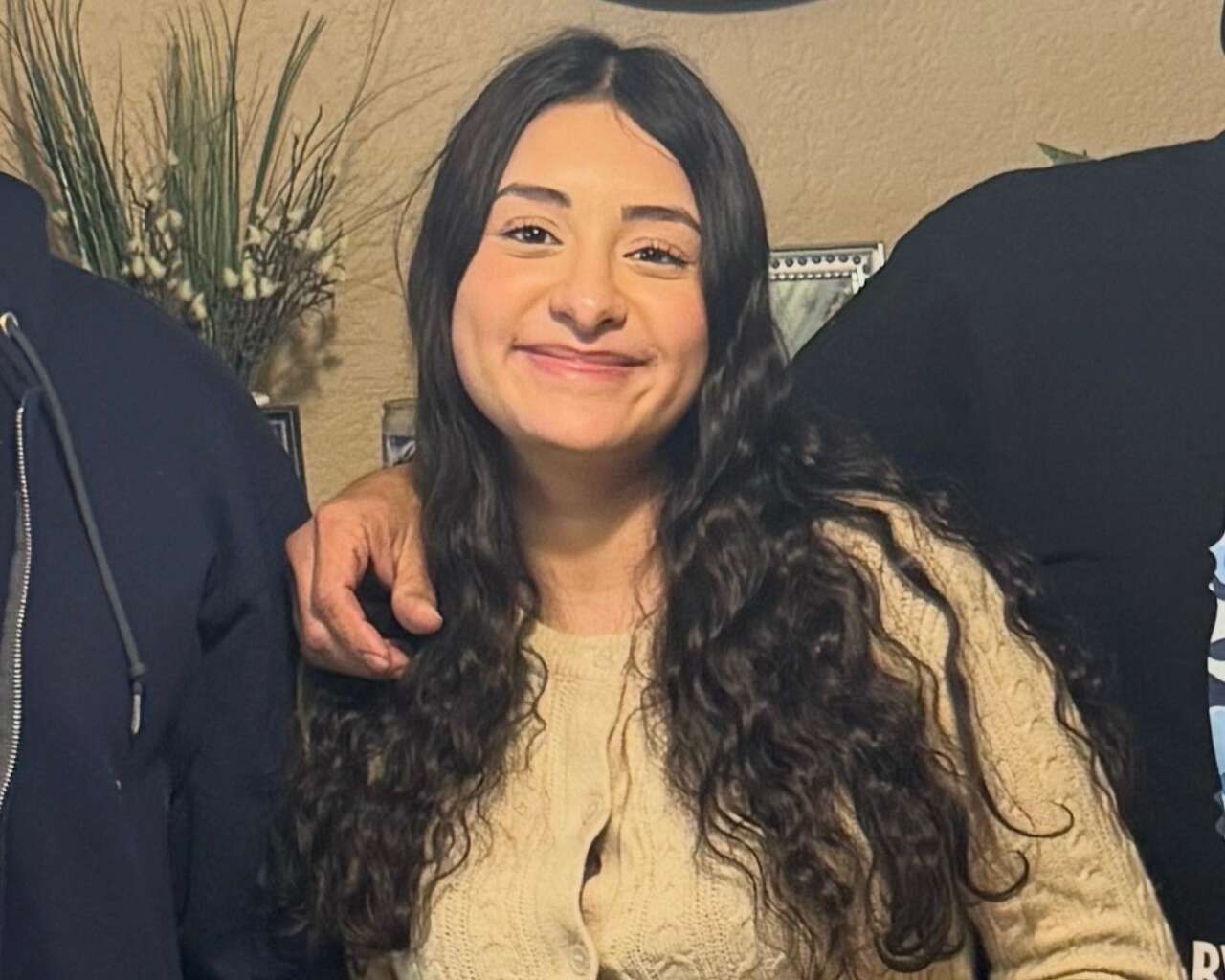 Teen released from jail alone during mental health crisis. Now she