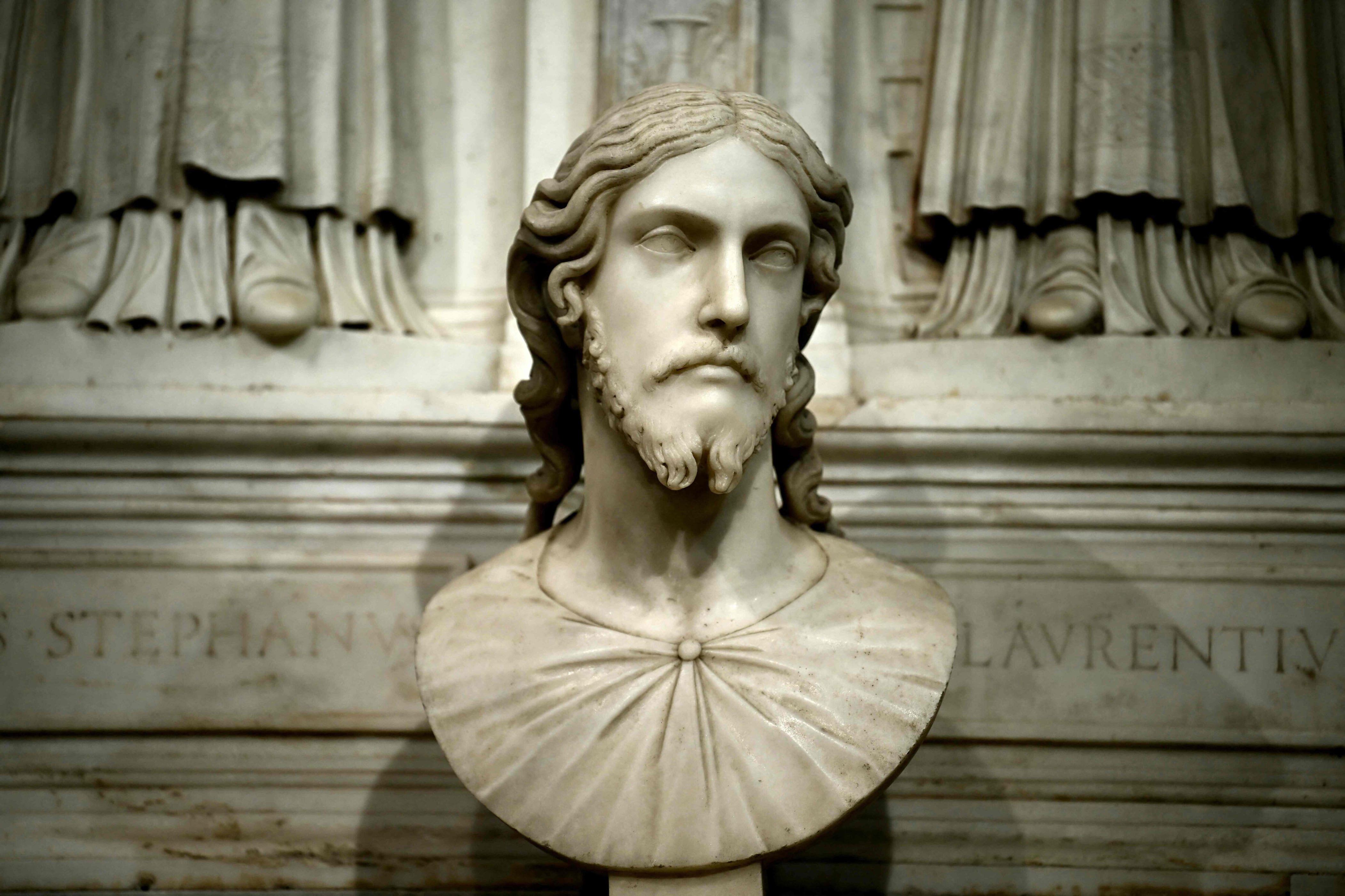 Rome church's Jesus statue reattributed to Michelangelo