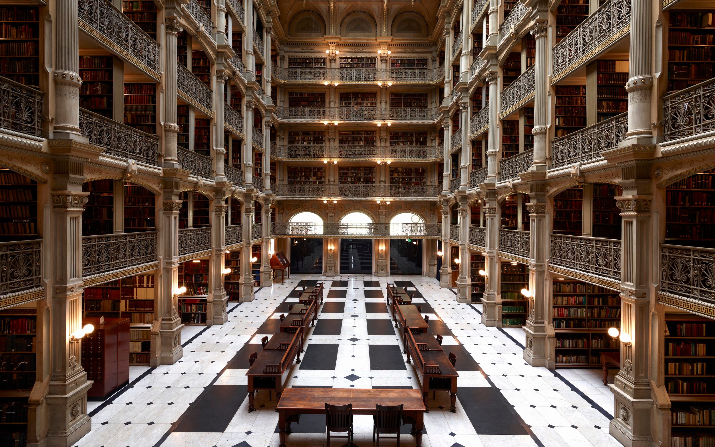 George Peabody Library, (formerly the Library of the Peabody Institute of the City of Baltimore), part of the Johns Hopkins Sheridan Libraries. Baltimore, Maryland