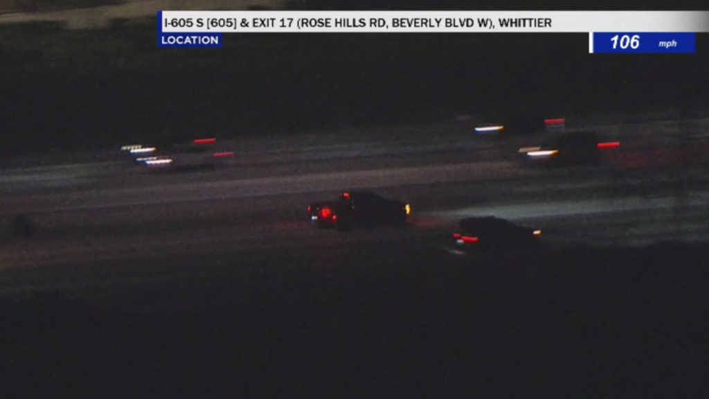 Suspect in stolen pickup truck leads high-speed chase through Los ...